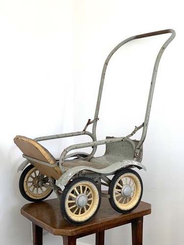 Vintage metall puppenwagen - vintage,